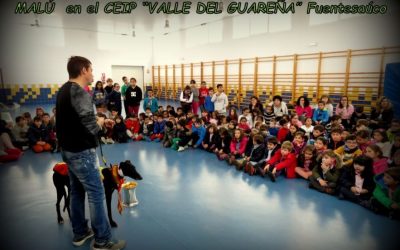 Oscar, Malú y su labor educativa.